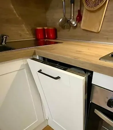 Casa Ninna A Due Passi Dal Mare דירה טאג'ה